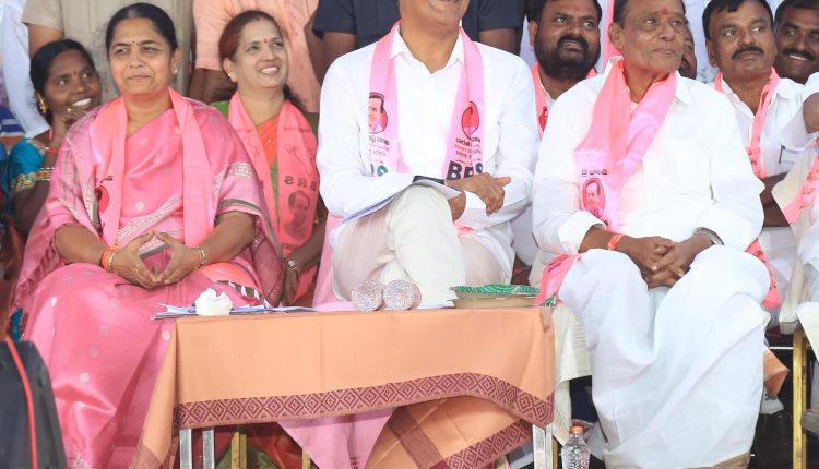 minister harees rao fire on congress party