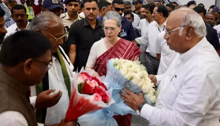 Congress leader Sonia Gandhi reached Hyderabad